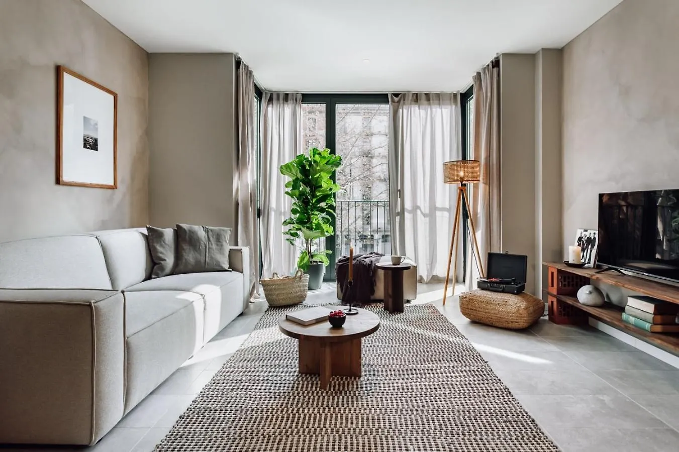 ברצלונה Encina - 2 Bedrooms In Eixample Esquerra