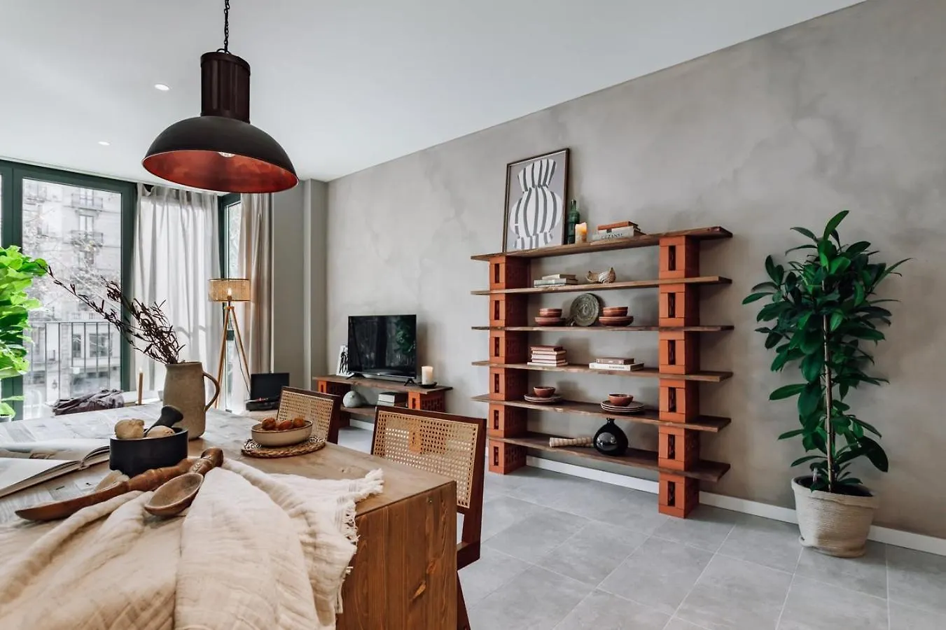Apartment Encina - 2 Bedrooms In Eixample Esquerra Barcelona Spain